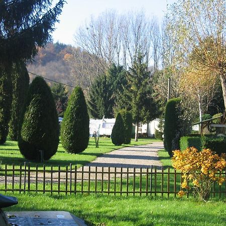 Camping Au Pays De Hanau Hotell Dossenheim-sur-Zinsel Eksteriør bilde