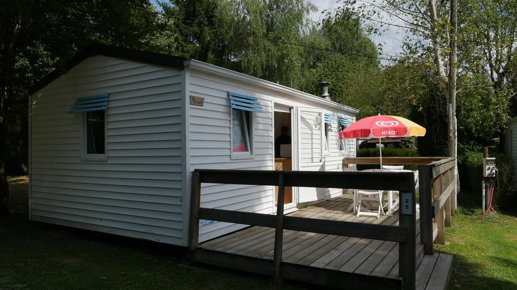 Camping Au Pays De Hanau Hotell Dossenheim-sur-Zinsel Eksteriør bilde